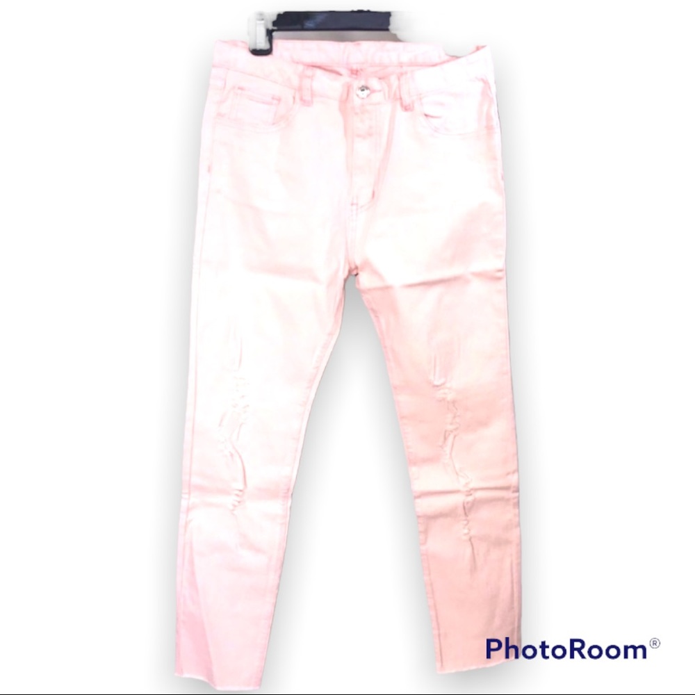 NWOT: Pink Distressed Frayed Cuff Jeans